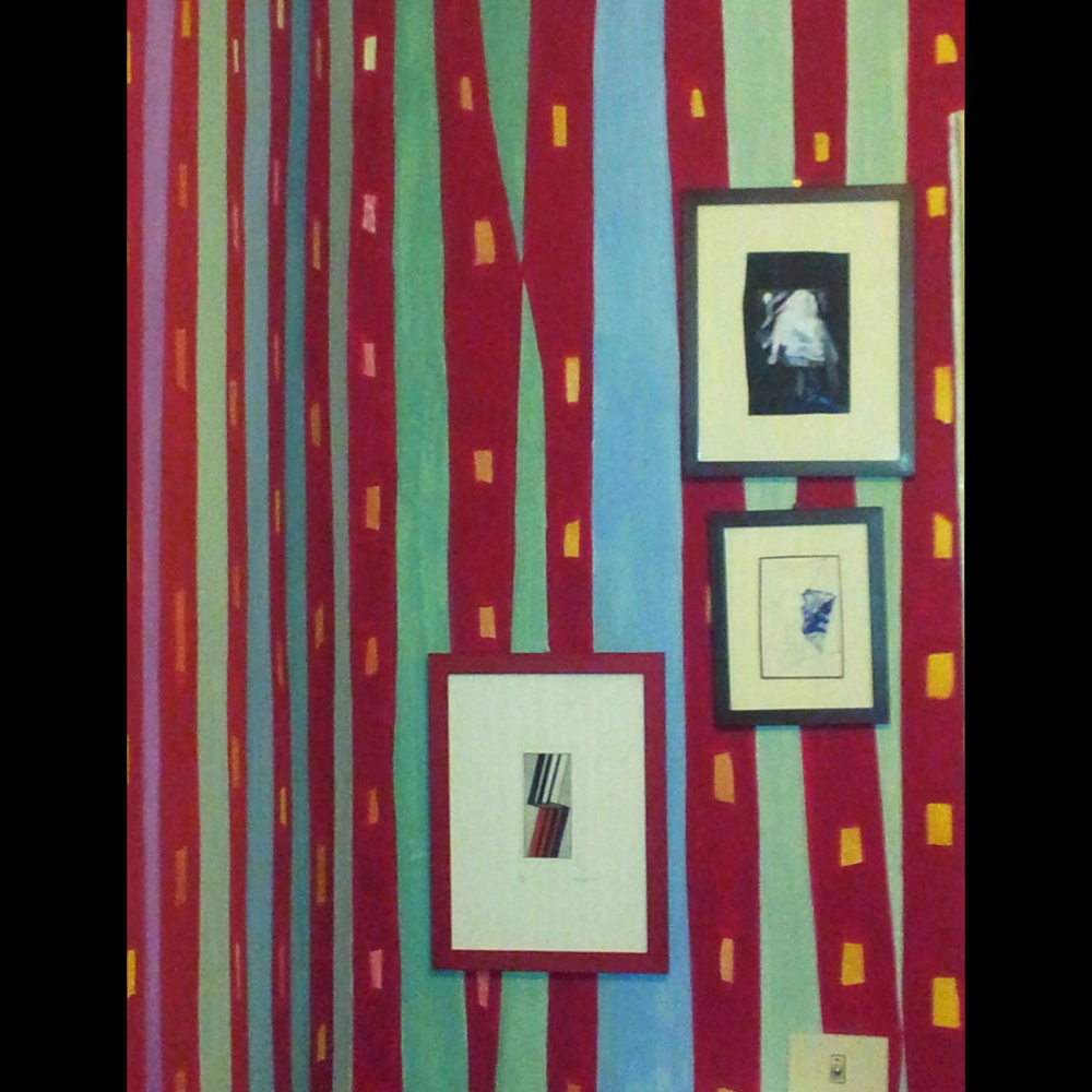 Ingresso-con-quadri_R-768x1024